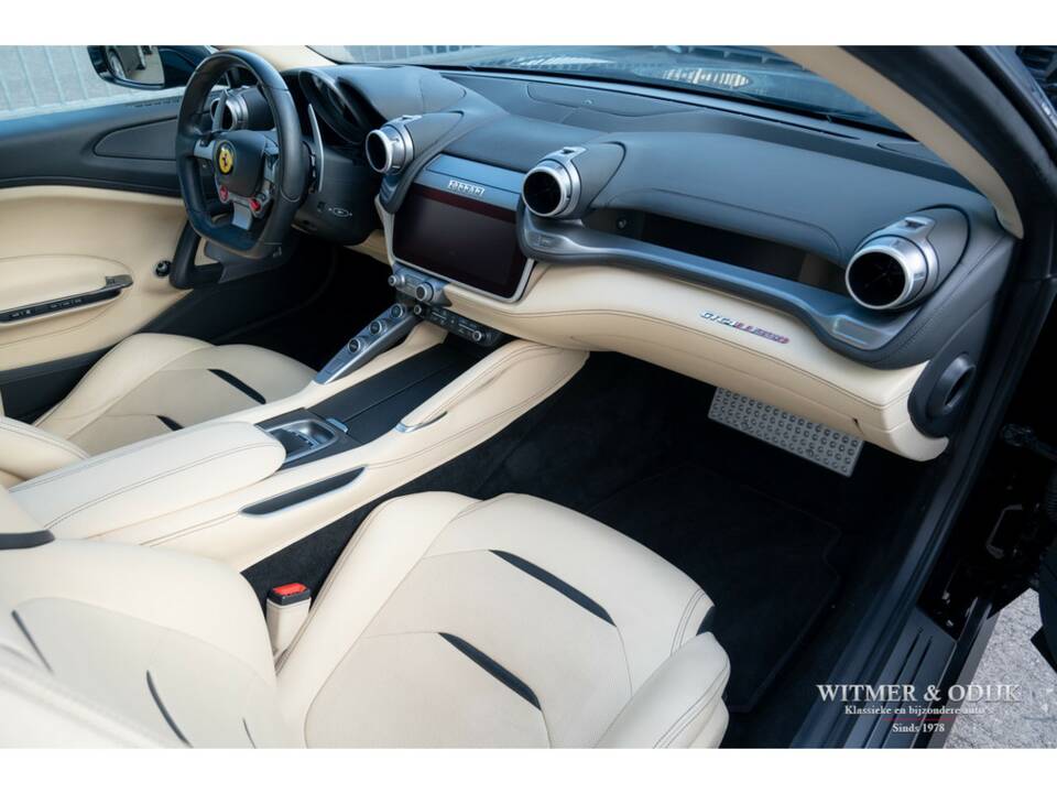 Bild 4/47 von Ferrari GTC4Lusso (2017)