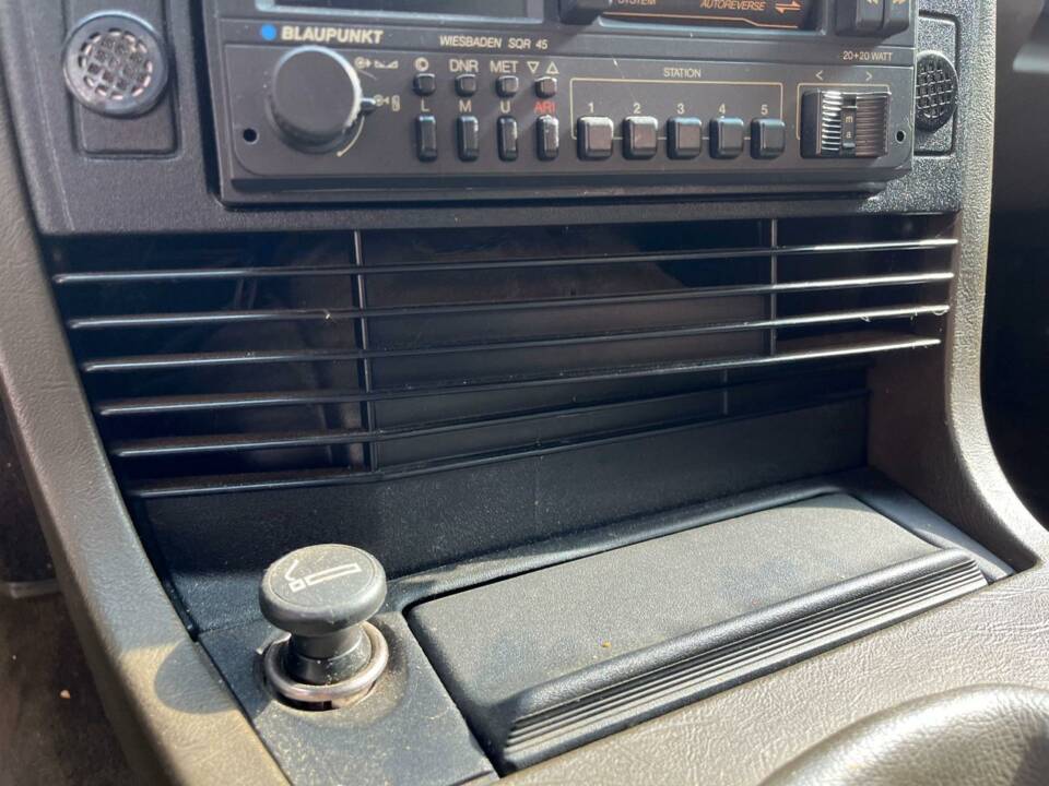 Image 11/41 of BMW 528i (1986)