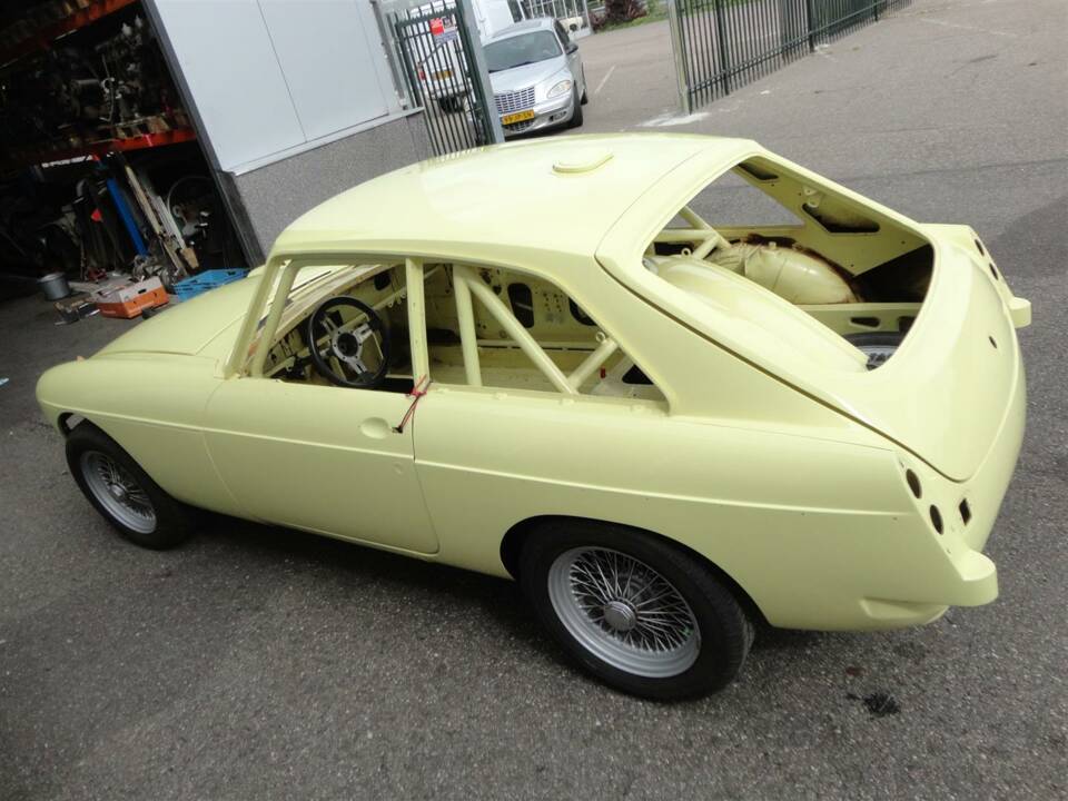 Bild 2/22 von MG MGB GT (1967)