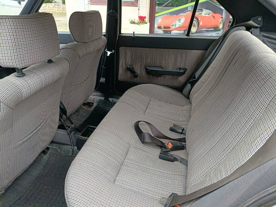 Immagine 20/50 di Alfa Romeo 33 - 1.3 S (1989)