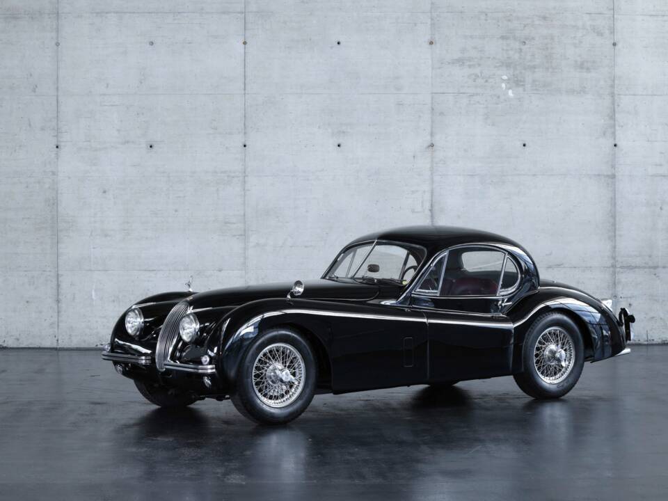 Image 1/47 de Jaguar XK 120 FHC (1954)