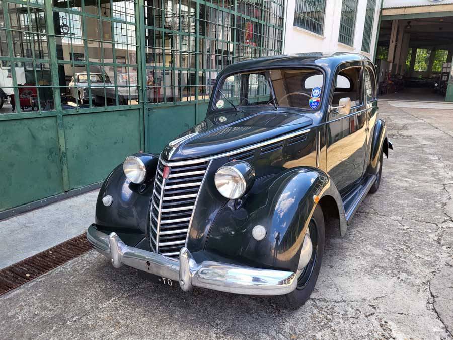 Image 3/35 of FIAT 1100-103 (1952)