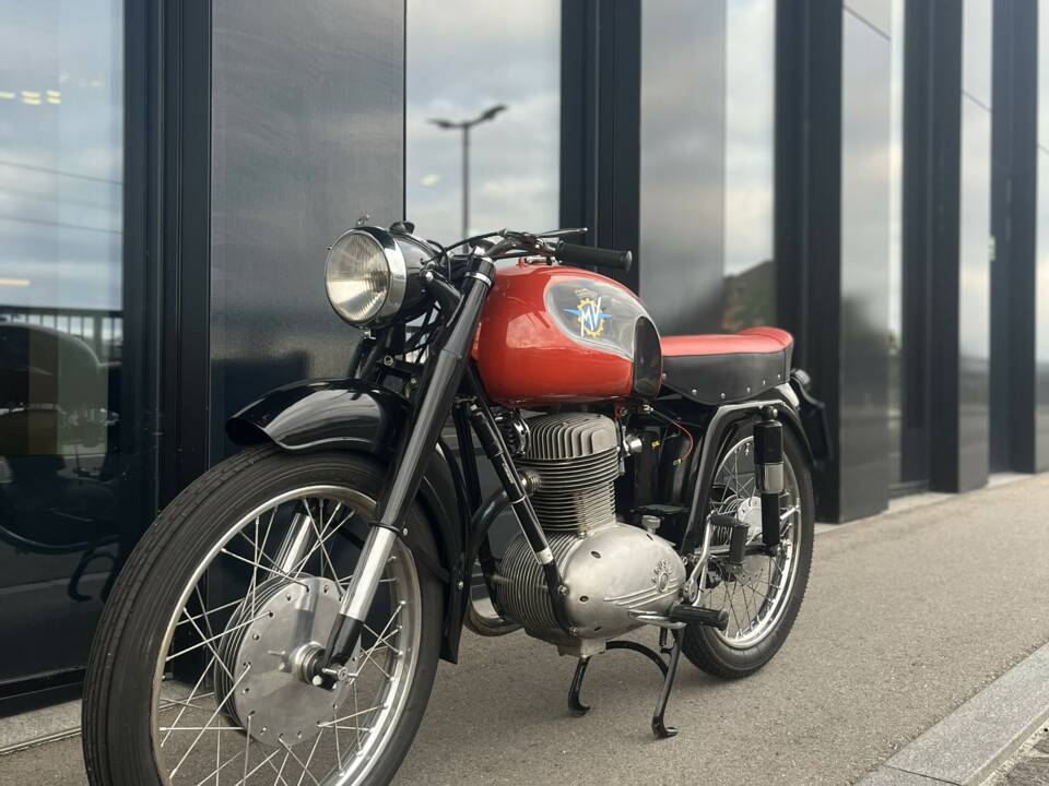 Imagen 1/12 de MV Agusta DUMMY (1956)