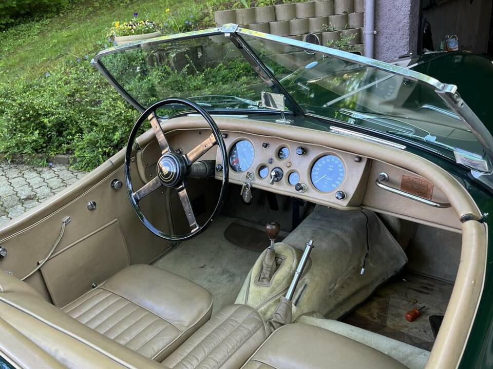 Imagen 2/8 de Jaguar XK 140 OTS (1956)