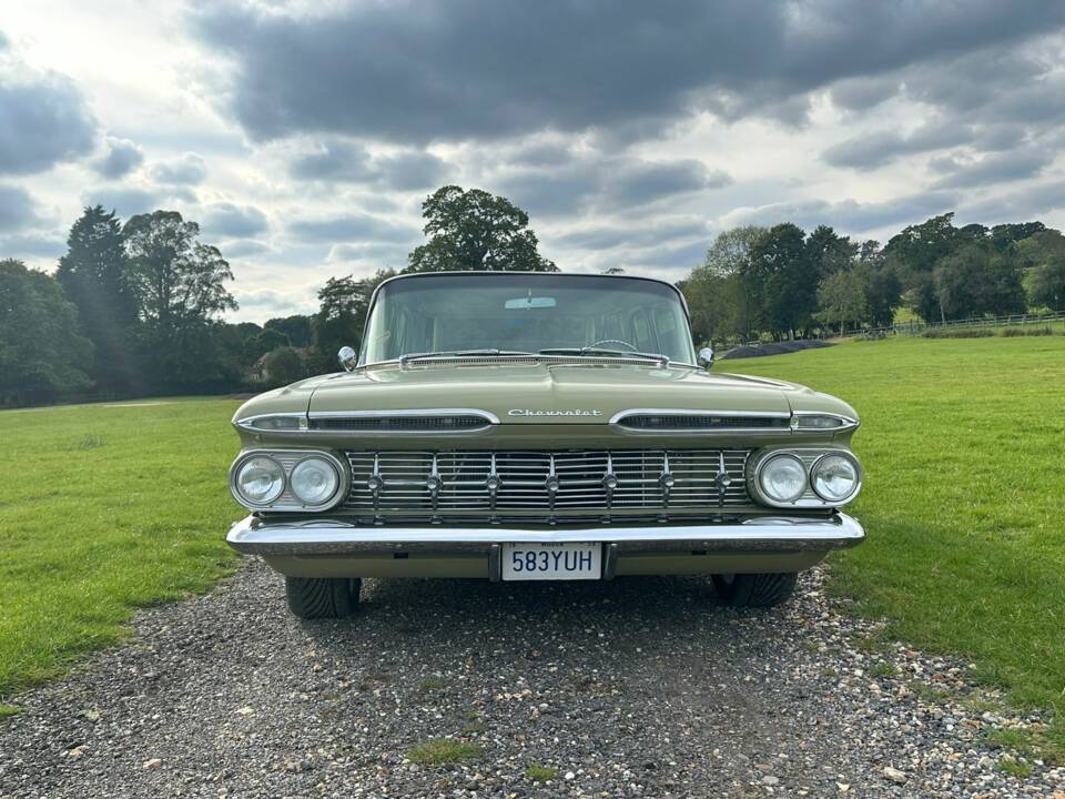 Image 24/57 of Chevrolet Nomad Station Wagon (1959)