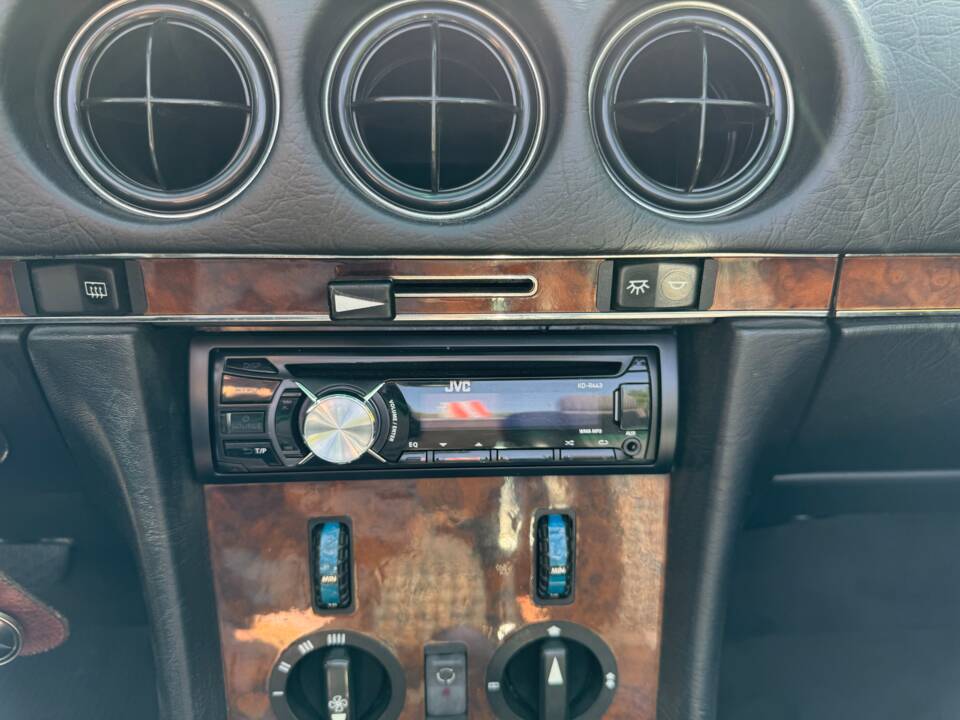 Imagen 60/93 de Mercedes-Benz 300 SL (1988)