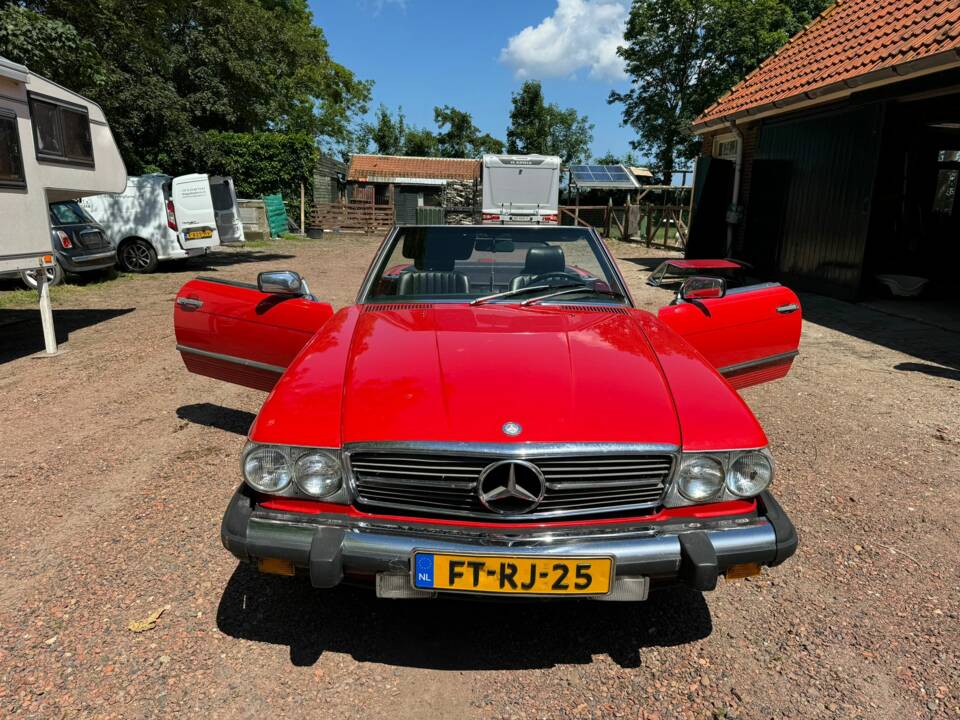 Image 3/7 of Mercedes-Benz 500 SL (1986)