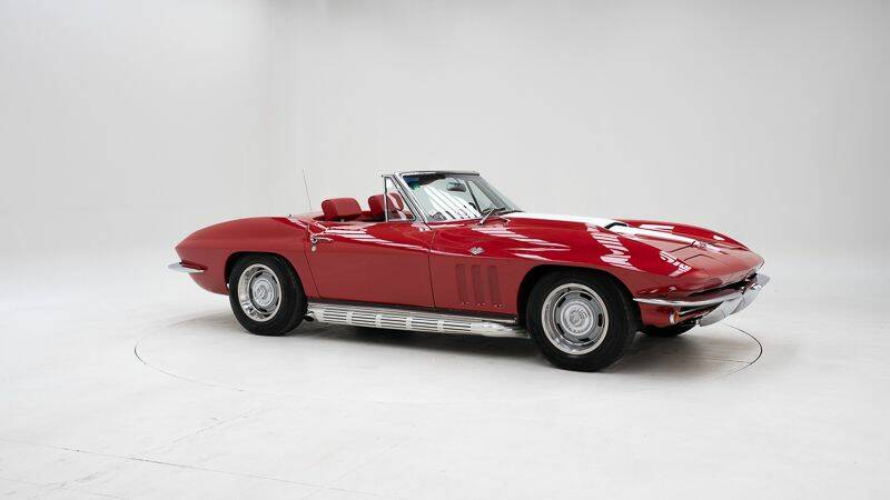 Immagine 3/15 di Chevrolet Corvette Sting Ray Convertible (1965)