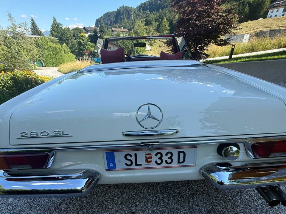 Image 4/11 of Mercedes-Benz 280 SL (1971)