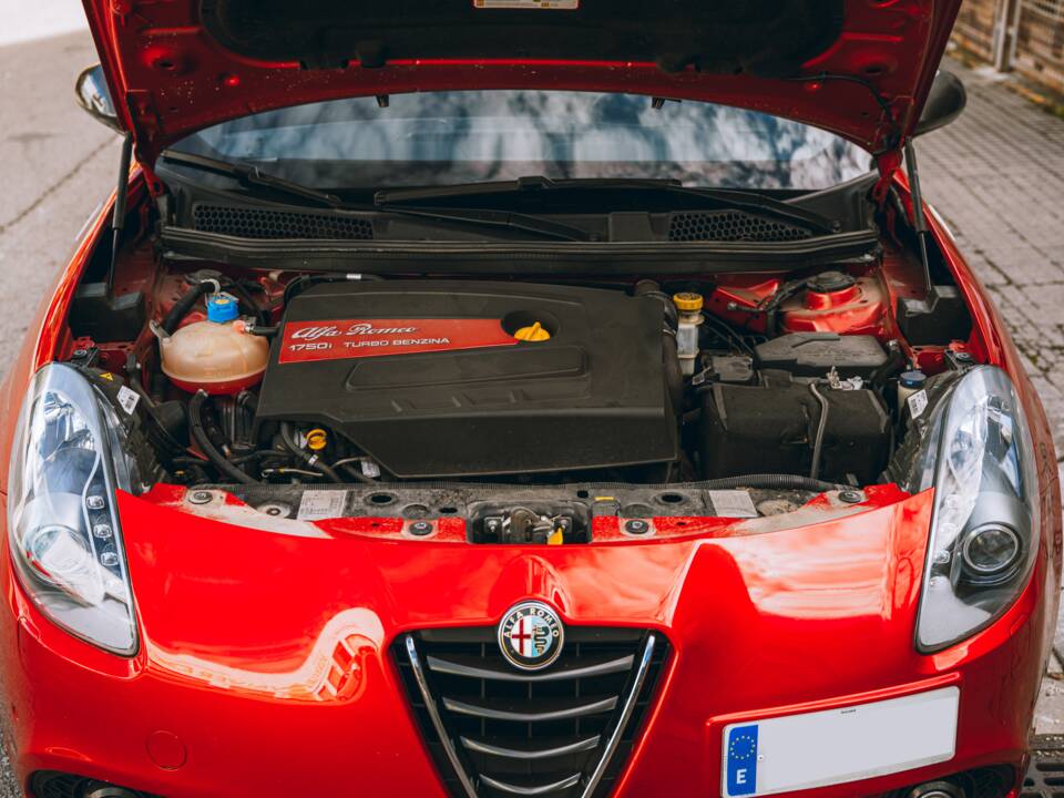 Afbeelding 20/26 van Alfa Romeo Giulietta 1.8 TBi 16V QV (2015)