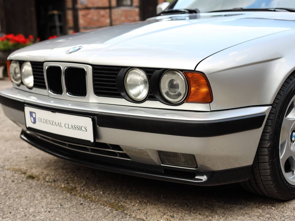 Bild 54/74 von BMW M5 Touring (1992)