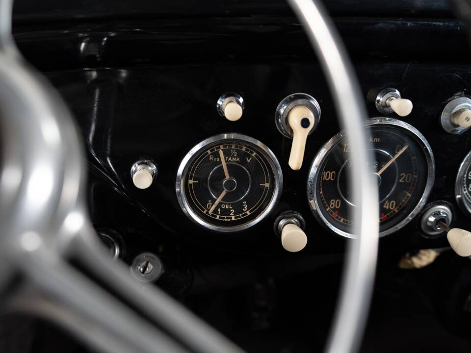 Imagen 31/39 de Mercedes-Benz 170 S-V Lueg (1952)