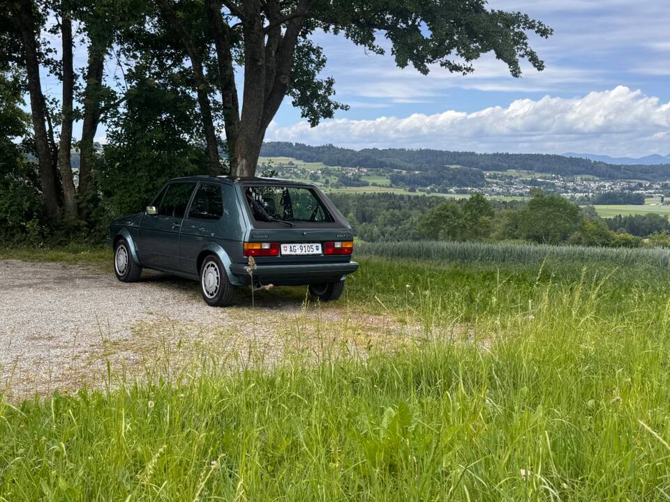 Afbeelding 12/18 van Volkswagen Golf Mk I GTI Pirelli 1.8 (1983)