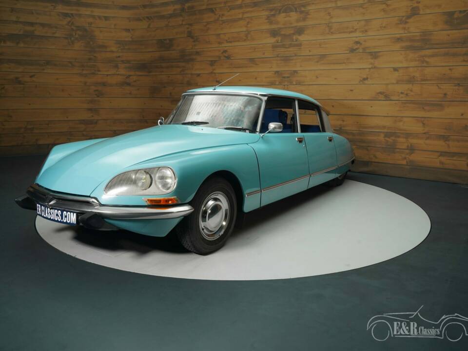 Immagine 4/8 di Citroën DS 21 Pallas (1972)