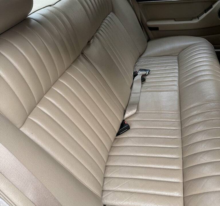 Bild 8/8 von Jaguar Sovereign 3.6 (1989)