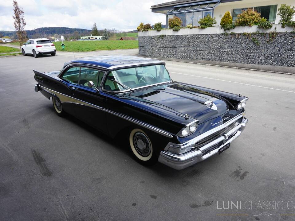 Image 11/77 of Ford Fairlane 500 Club Victoria (1958)