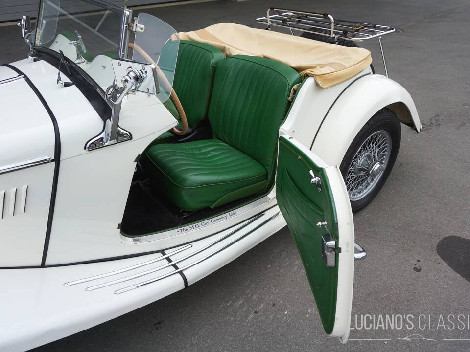 Image 39/70 of MG TF 1500 (1955)