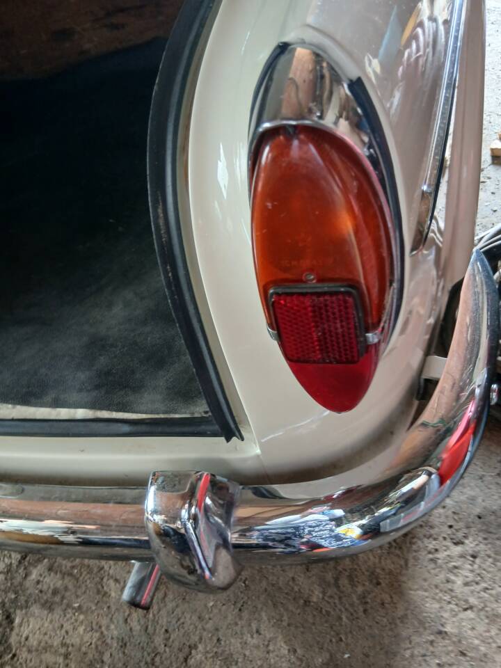 Image 20/37 of FIAT 1100-103 (1961)