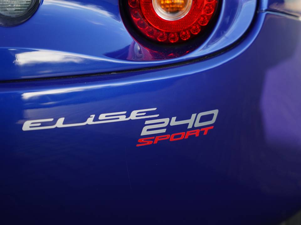 Image 26/50 of Lotus Elise Sport 240 &quot;Final Edition&quot; (2021)