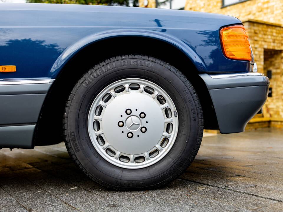 Bild 27/49 von Mercedes-Benz 560 SEL (1986)