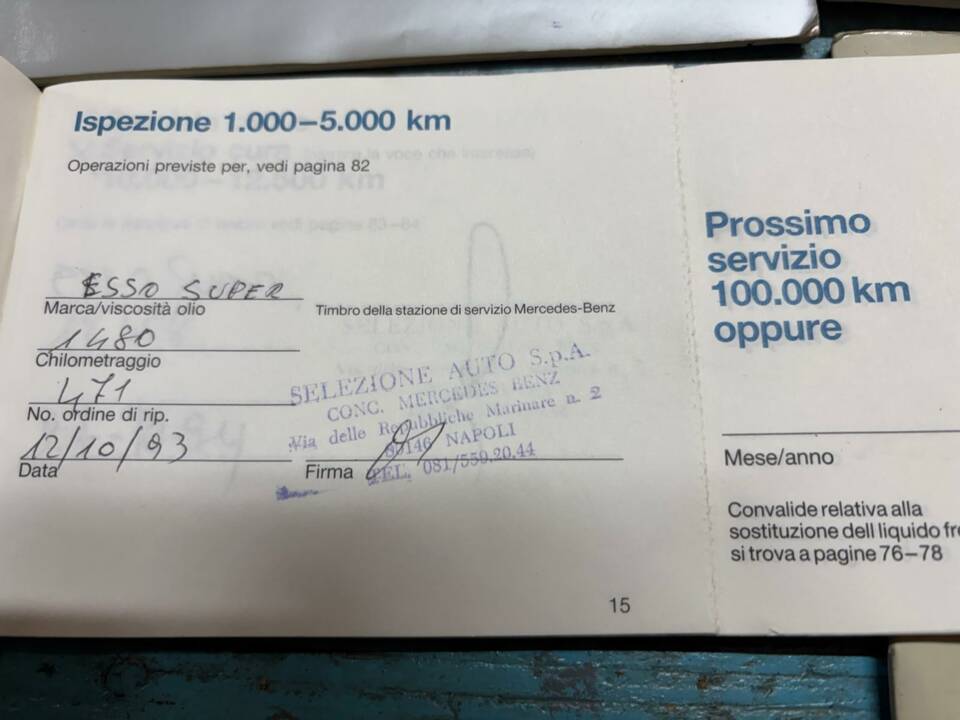 Image 40/50 of Mercedes-Benz E 200 (1993)