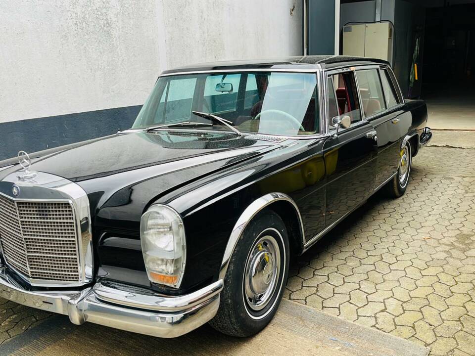 Image 3/7 of Mercedes-Benz 600 (1967)