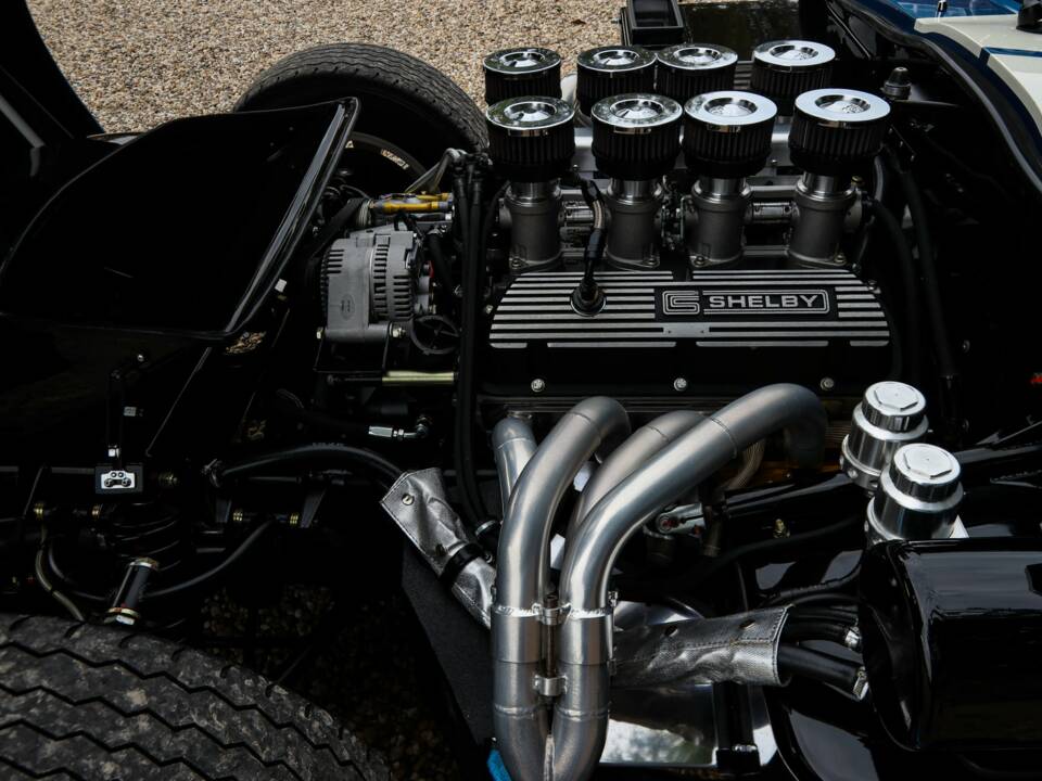 Afbeelding 44/50 van Shelby Daytona Cobra Coupe (1964)