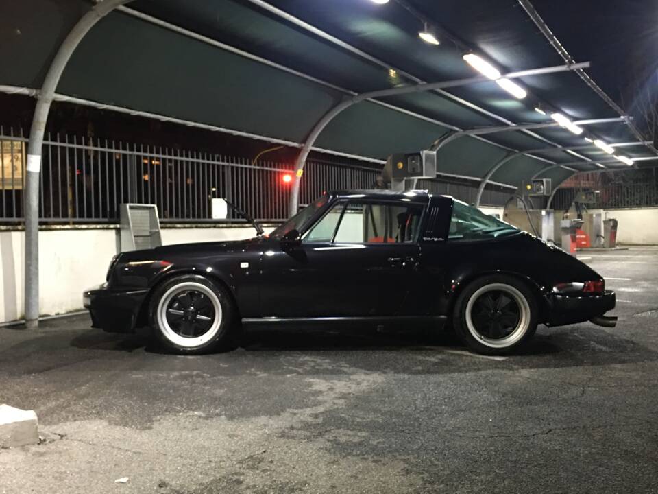 Bild 10/10 von Porsche 911 Carrera 3.2 (1987)
