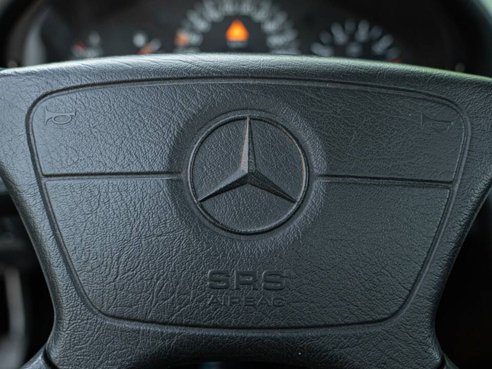 Bild 35/50 von Mercedes-Benz C 200 Kompressor (1996)