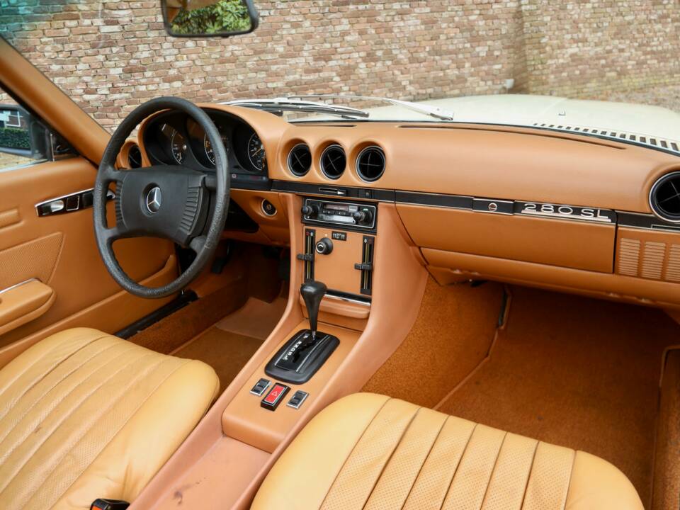 Bild 46/50 von Mercedes-Benz 280 SL (1976)