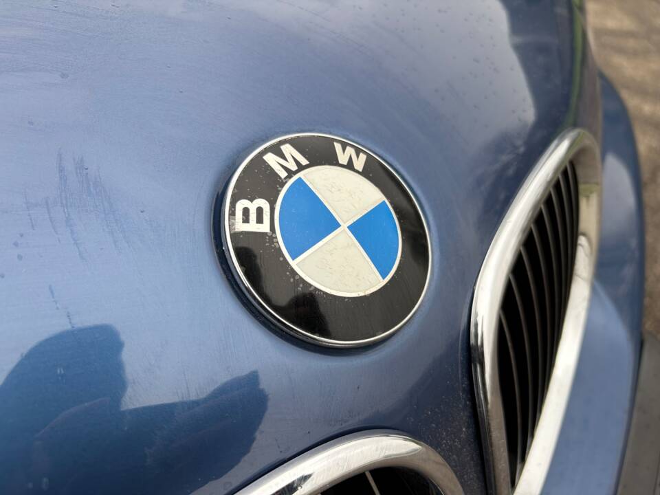 Bild 19/26 von BMW Z3 2.8i (2000)