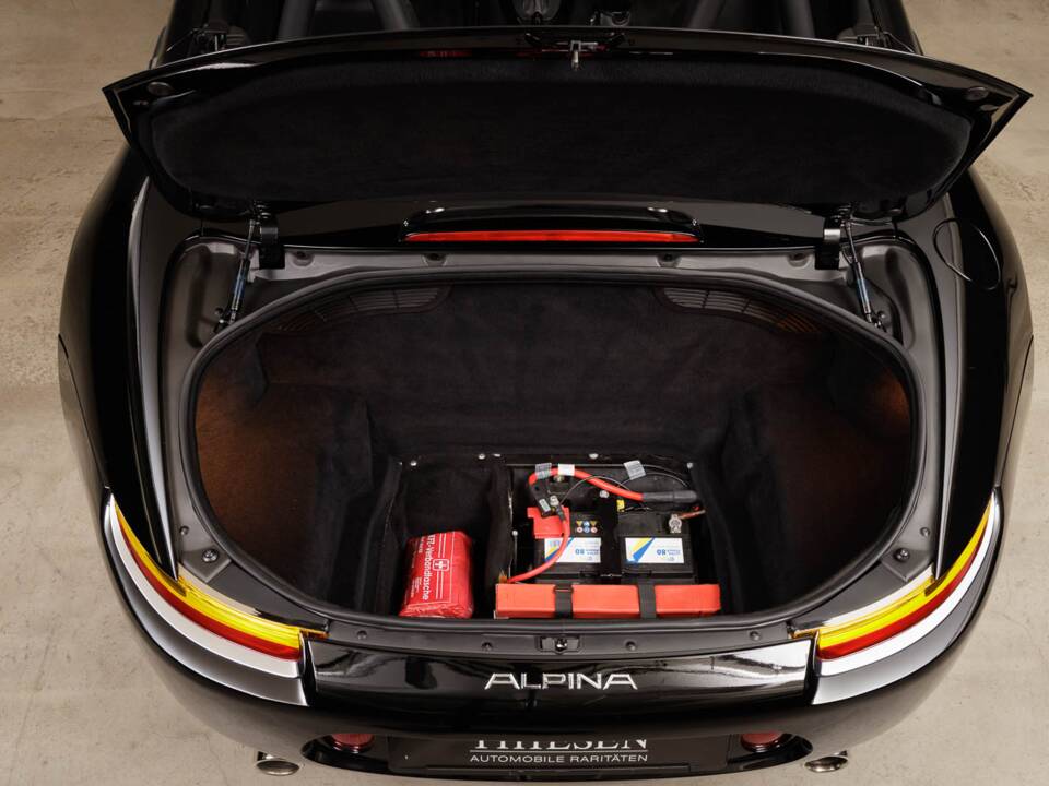 Image 36/41 of ALPINA Roadster V8 (2003)