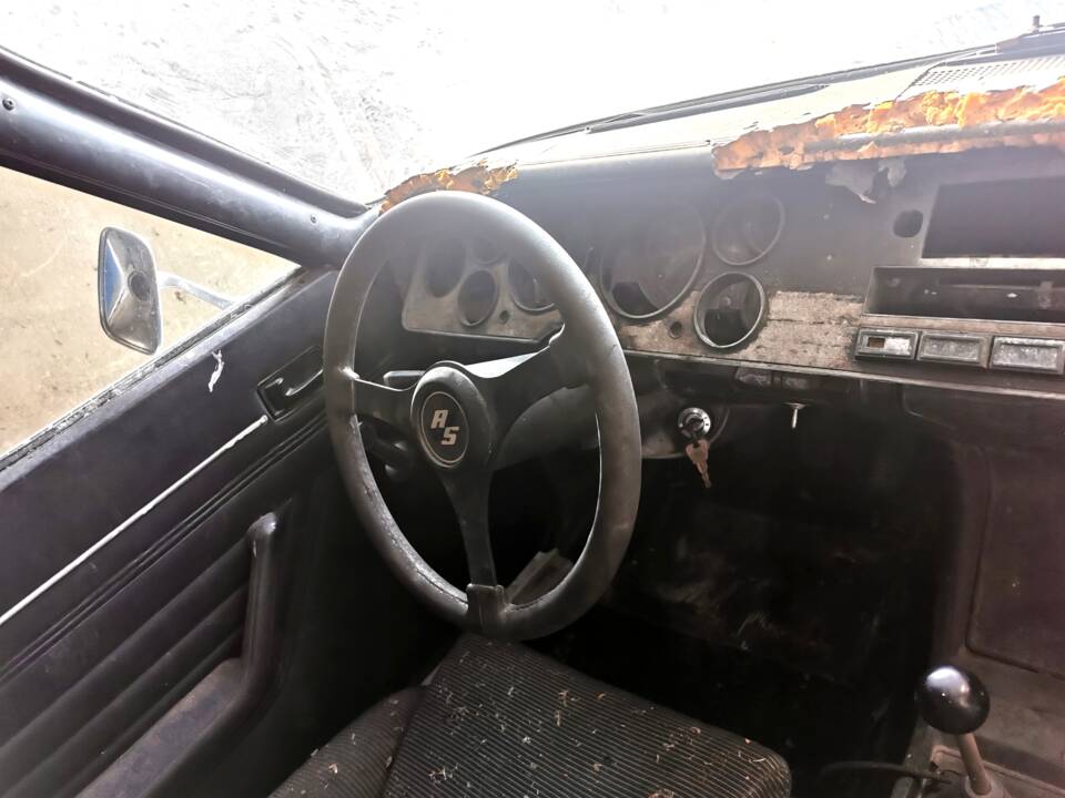 Bild 11/26 von Ford Capri  I 2600 RS (1972)