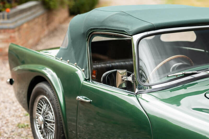Bild 22/50 von Daimler SP 250 (1960)