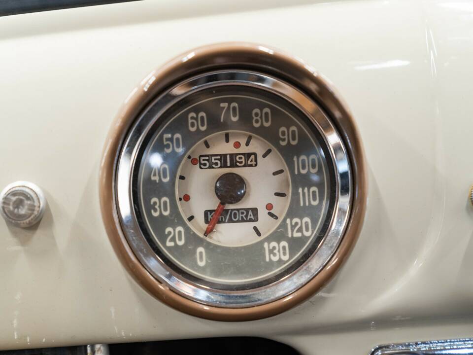 Image 31/39 of FIAT 1100-103 Familiare (1954)