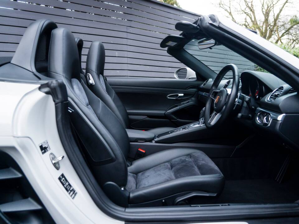 Bild 29/43 von Porsche 718 Boxster (2020)