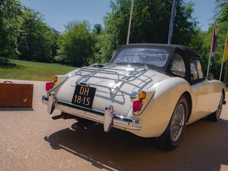 Afbeelding 26/49 van MG MGA 1600 (1958)