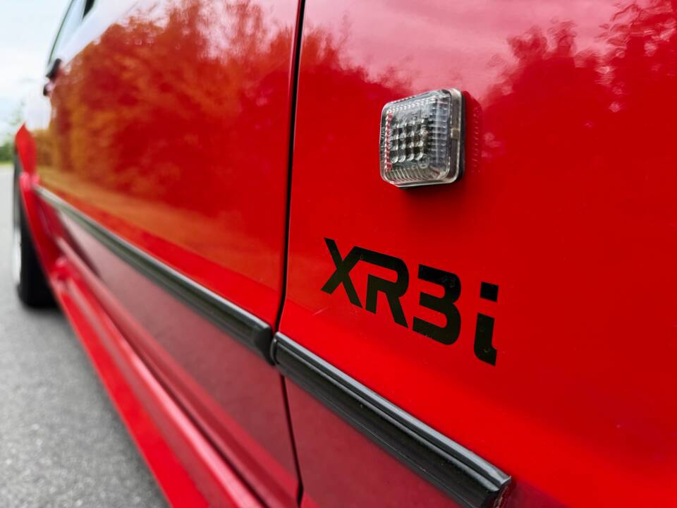 Image 12/49 of Ford Escort XR3i (1990)