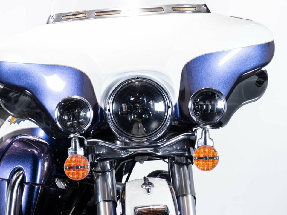 Imagen 24/50 de Harley-Davidson DUMMY (2010)