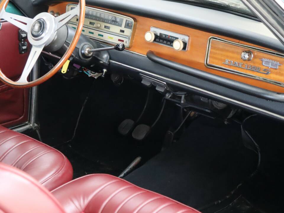 Bild 42/50 von FIAT 1300 Vignale (1965)