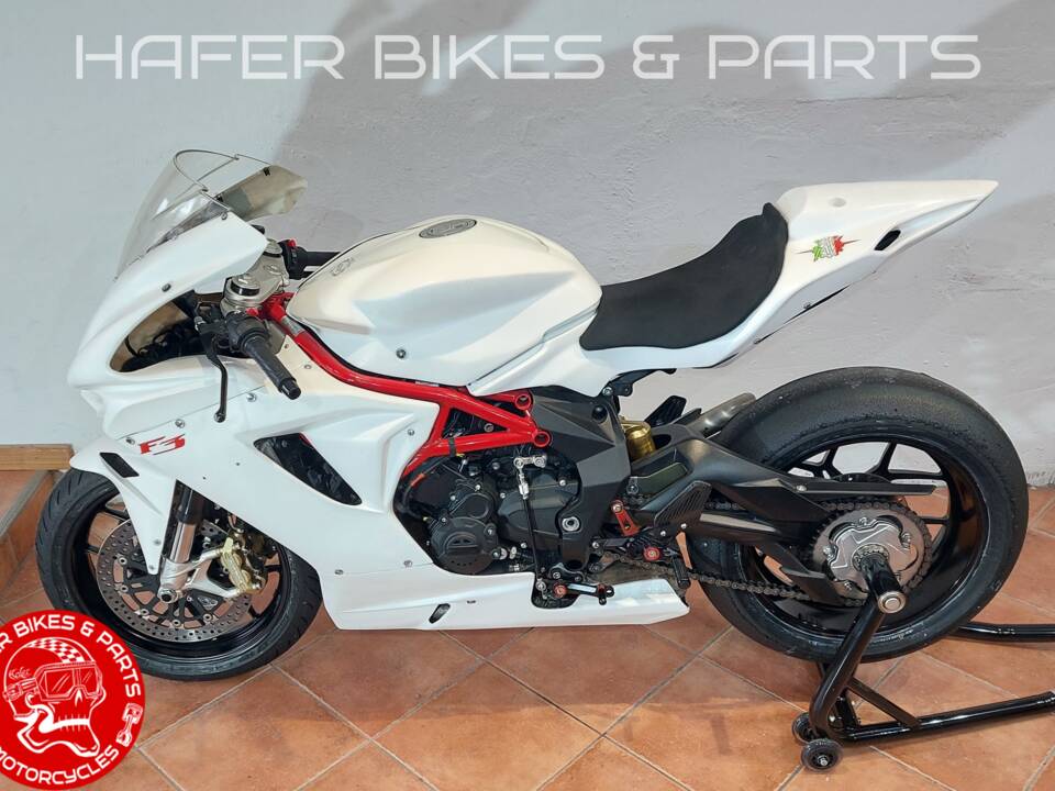 Afbeelding 7/29 van MV Agusta DUMMY (2014)