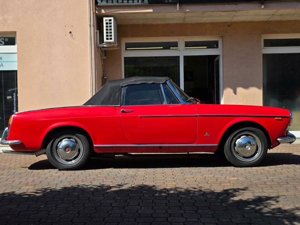 Image 8/29 of FIAT 1500 (1965)