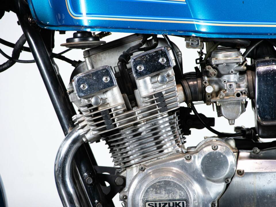 Bild 28/50 von Suzuki GSX 750 (1981)