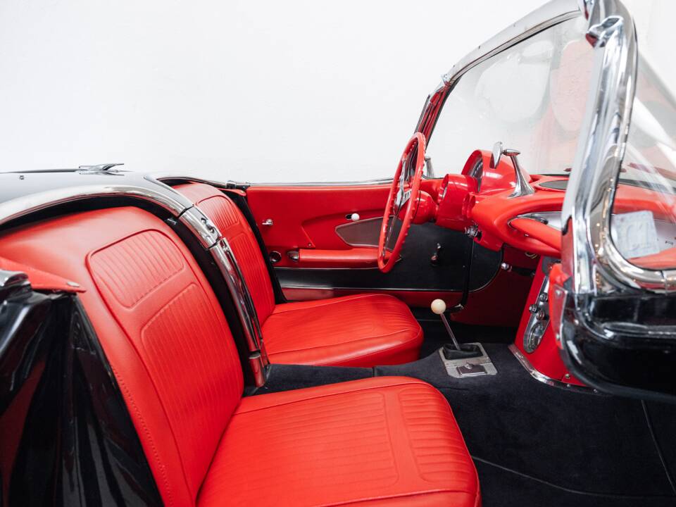 Immagine 21/32 di Chevrolet Corvette (1959)