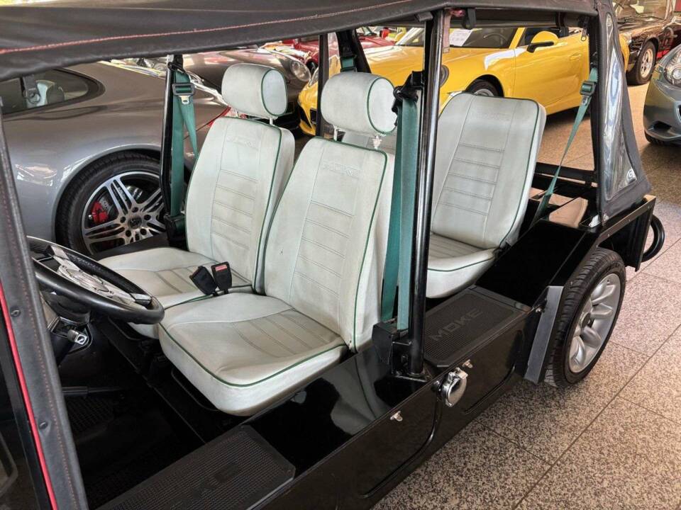 Image 11/25 de Mini Moke (1993)