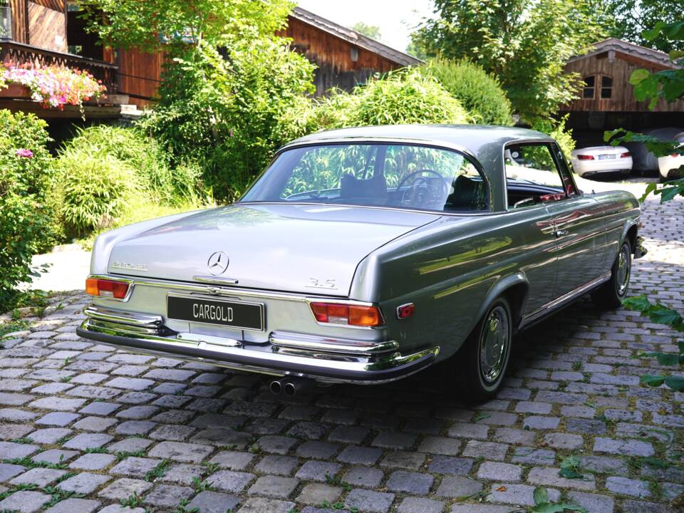 Bild 10/19 von Mercedes-Benz 280 SE 3,5 (1971)