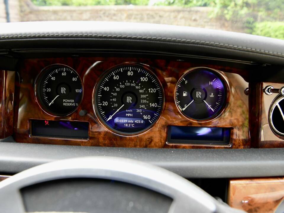 Immagine 37/50 di Rolls-Royce Phantom Coupé (2010)