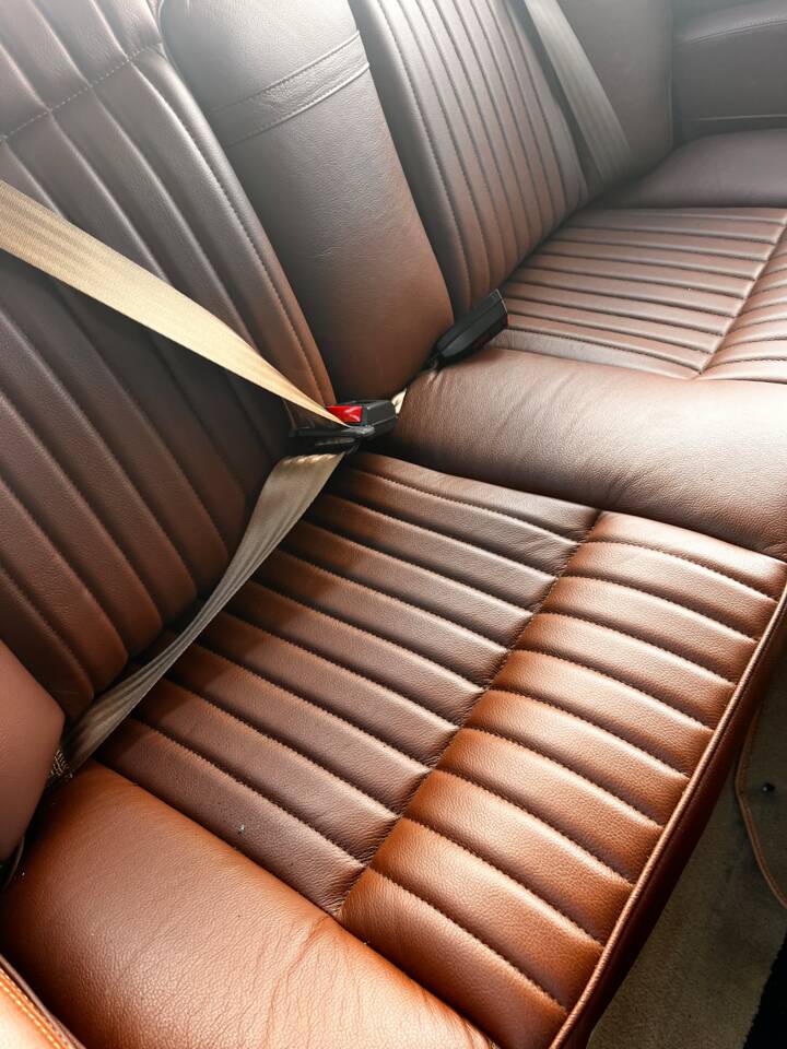 Image 20/22 de Alfa Romeo 2600 Sprint (1963)