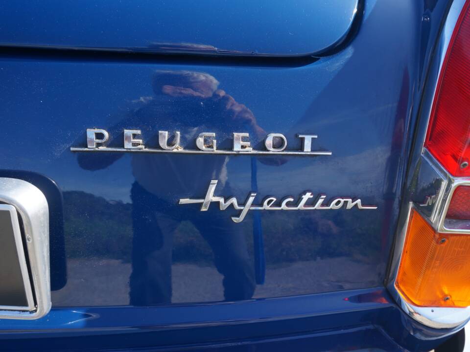 Image 11/46 of Peugeot 404 Coupé (1967)