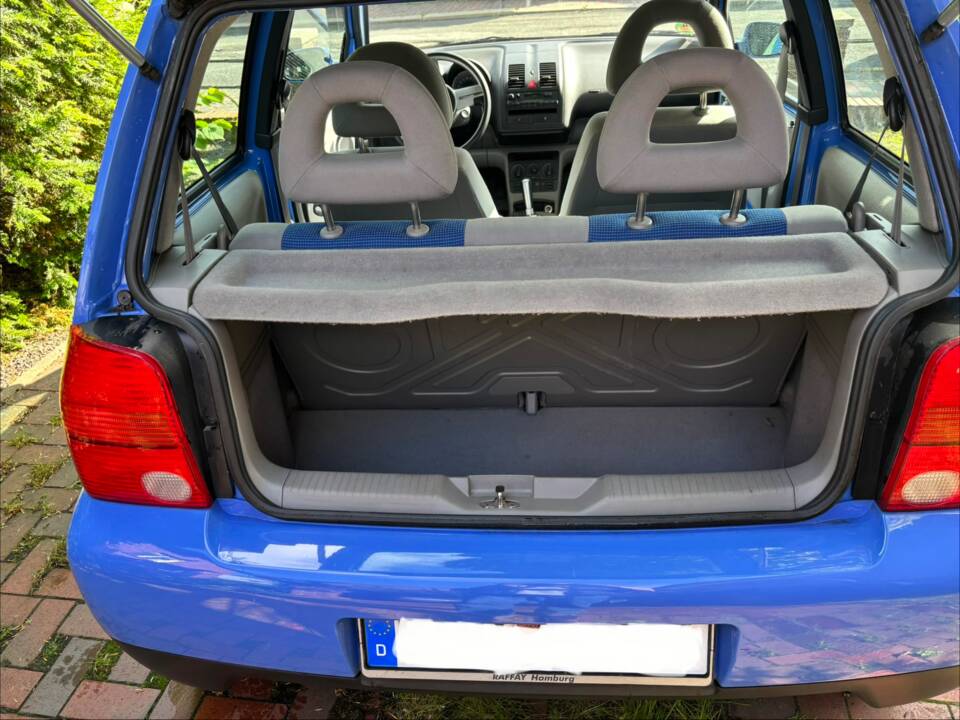 Bild 12/21 von Volkswagen Lupo 1.2 TDI 3L (2002)